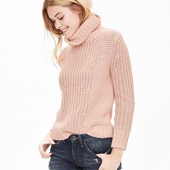 Banana Republic Sweaters - Banana Republic turtleneck